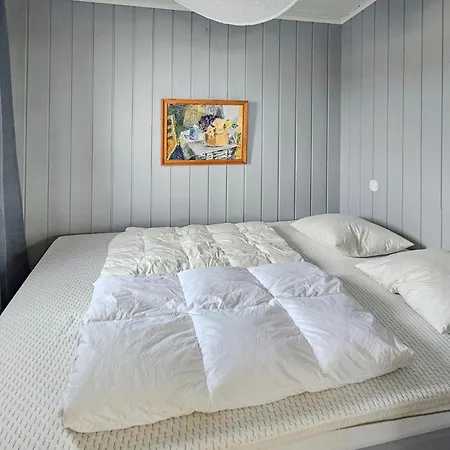2 Bedroom Beautiful In