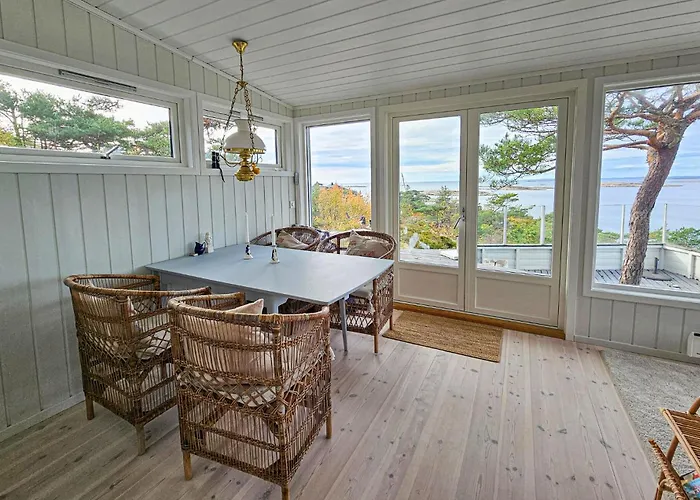 Feriehus 2 Bedroom Beautiful In